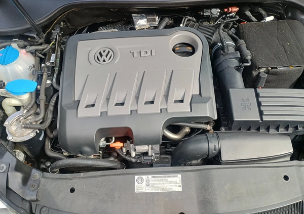 Volkswagen Golf cena 26700 przebieg: 234619, rok produkcji 2011 z Ozimek małe 137